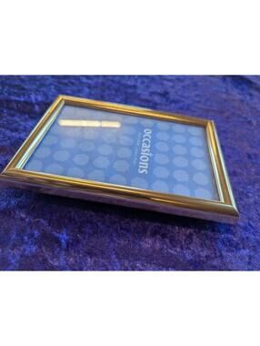 Gold-Tone Rectangular Photo Frame